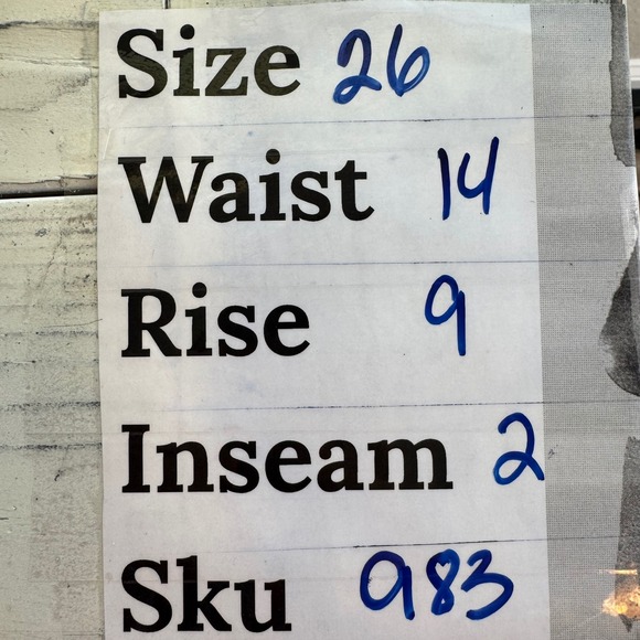 Abercrombie &‎ Fitch The Mom Short Mid Rise Distressed Denim Blue Jean Shorts - Picture 4 of 4